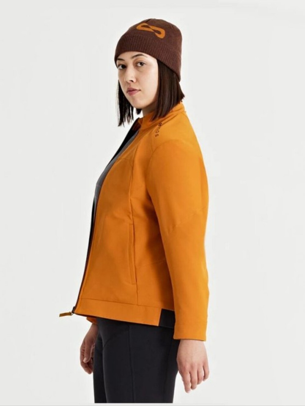 The OROS Women Itinerant Jacket Orange